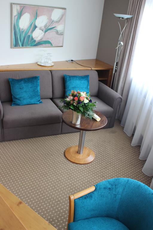 Hotel Landhaus Feckl Ehningen Eksteriør bilde